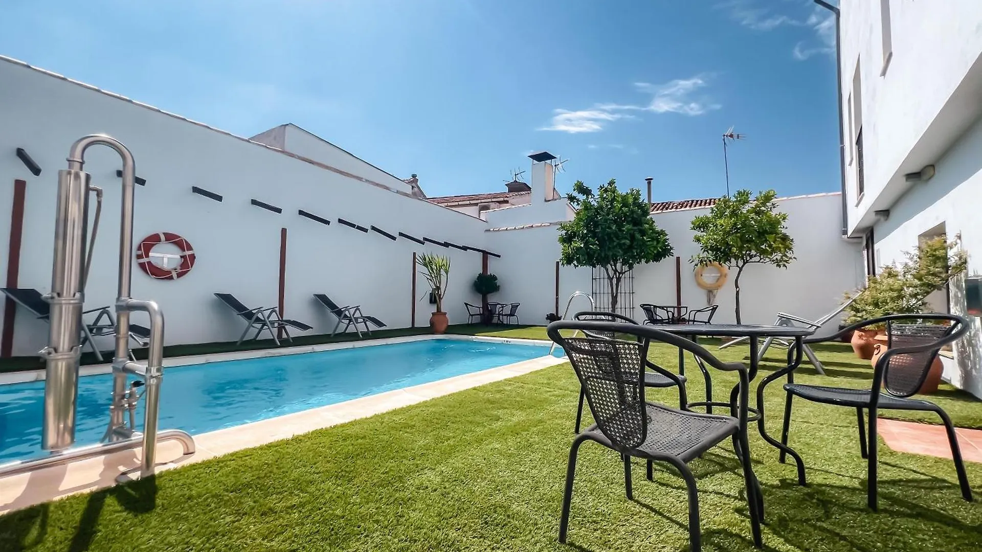 Maison d'hôtes Hostal Aznaitin Baeza