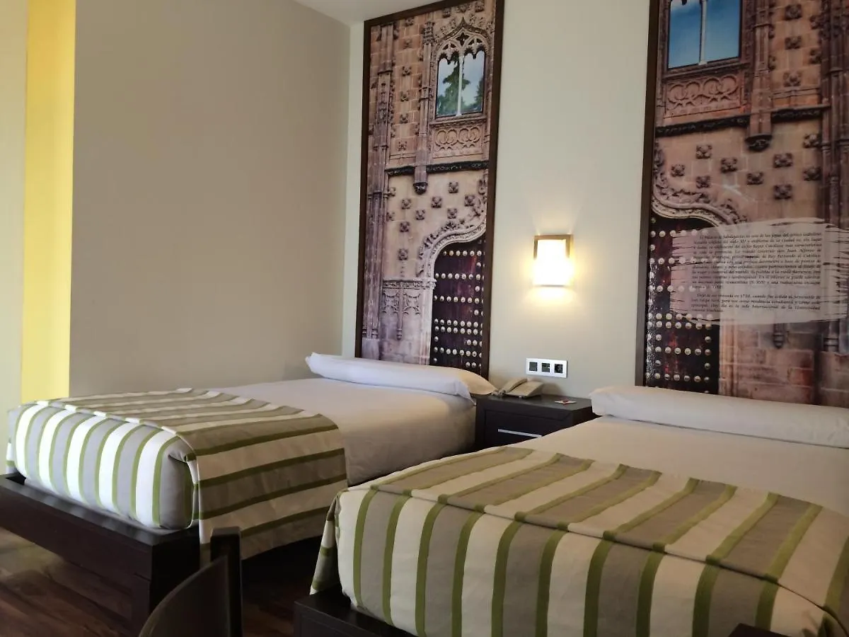 Hostal Aznaitin Baeza Maison d'hôtes